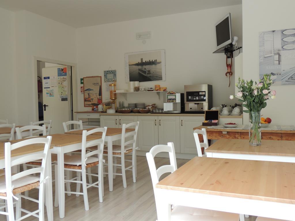 Hotel Ai Fiori Grado Buitenkant foto